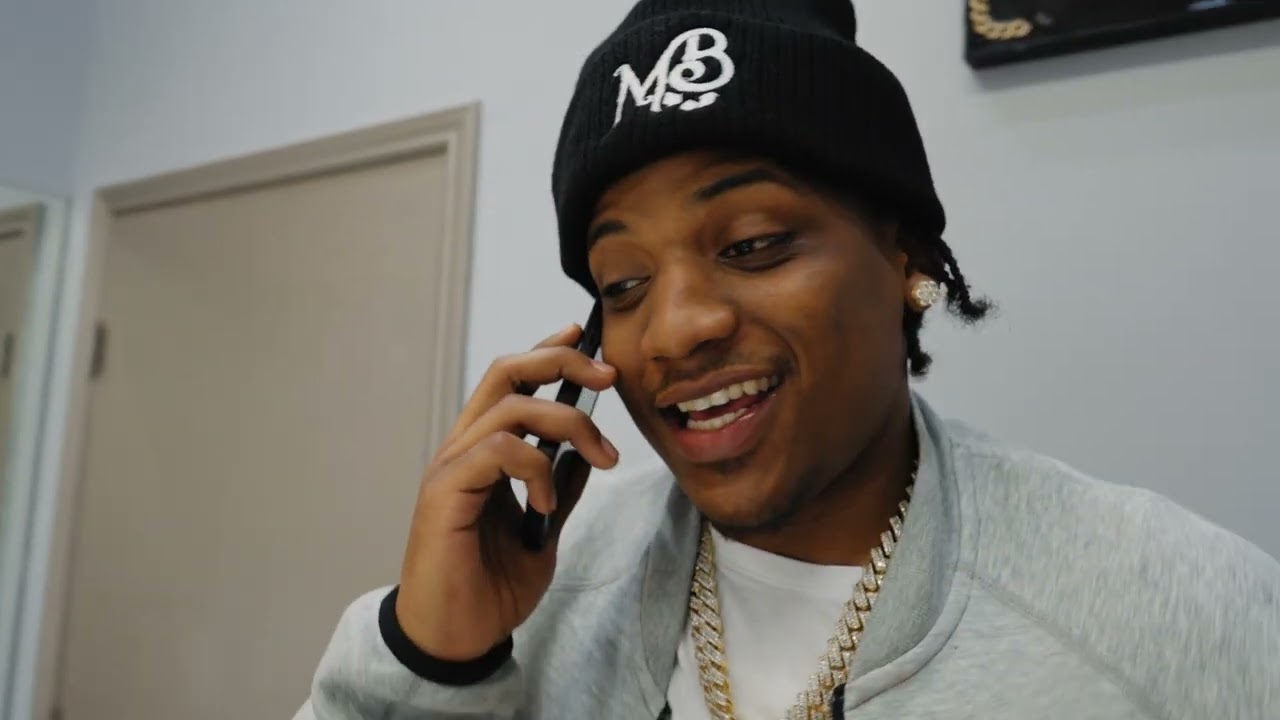 MB Pee Motion Business VLOG 1