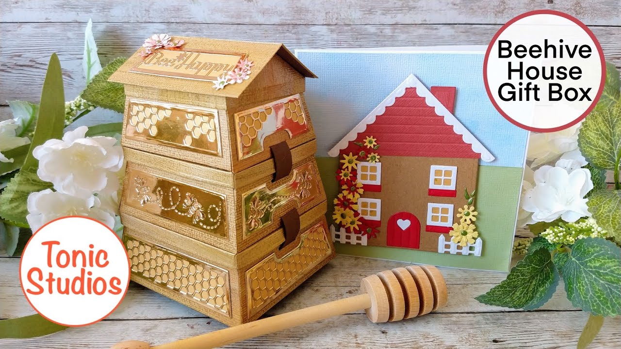 TONIC STUDIOS Buzzing Beehive House Gift Box