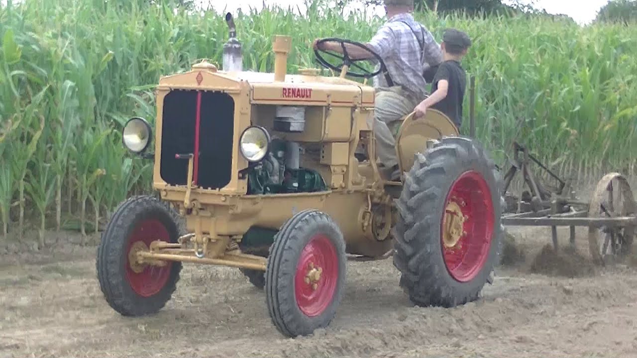 (1947) Renault 3040 restored