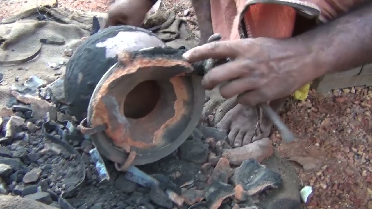 Brass Casting Part 2 - Payyannur, Kerala #keralacrafts#culturalheritage#ethnicdecor #craftedwithcare