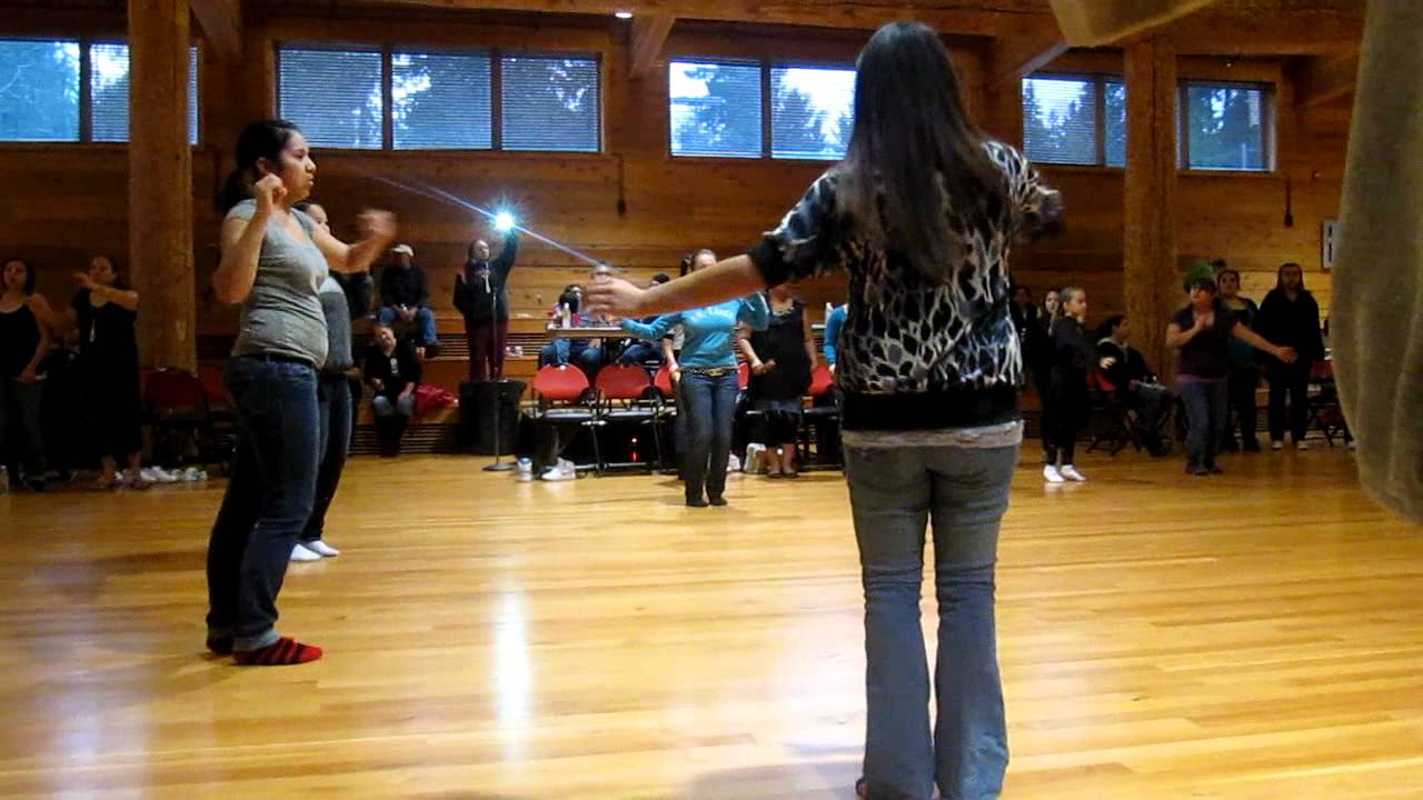 suquamish renewal powwow canoe jam