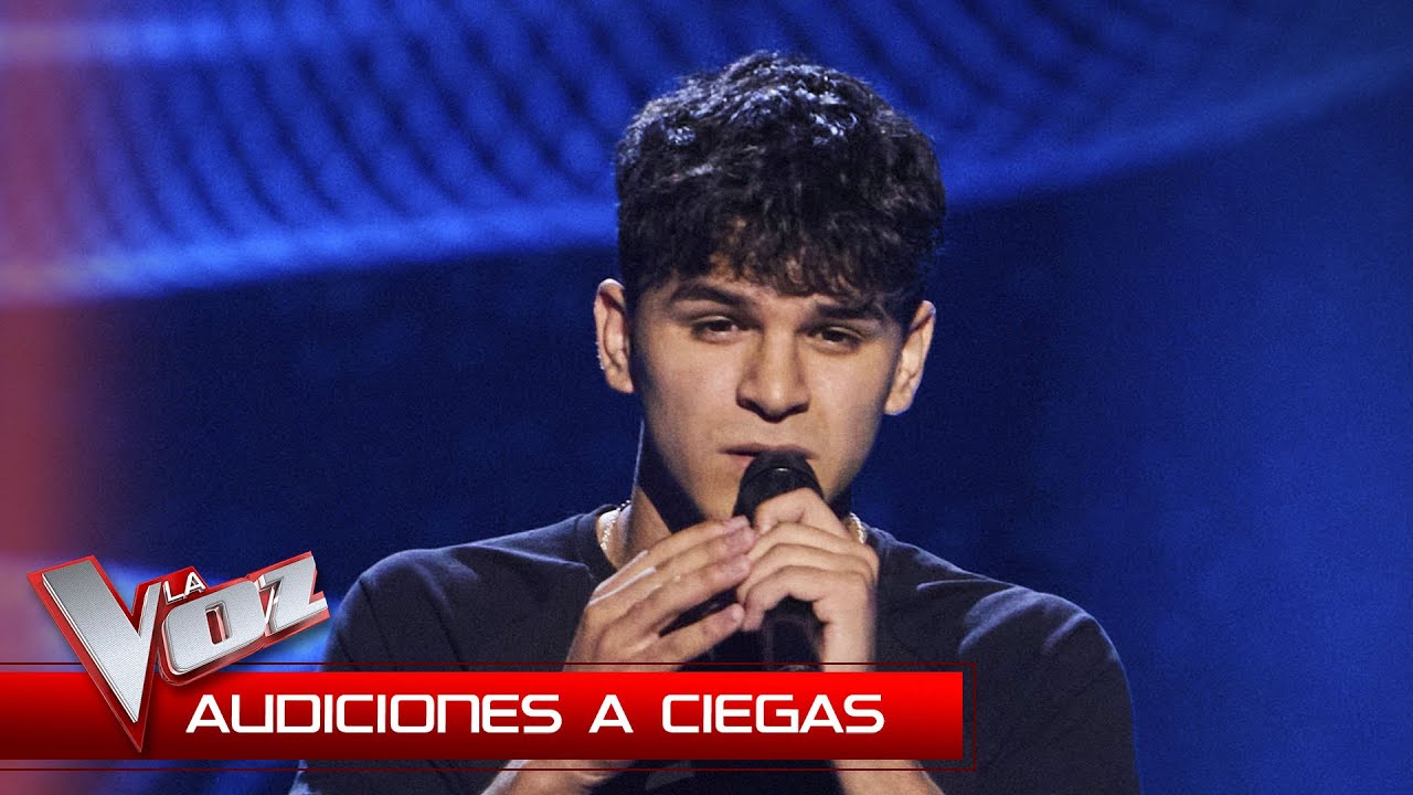 Manuel Ayra canta 
