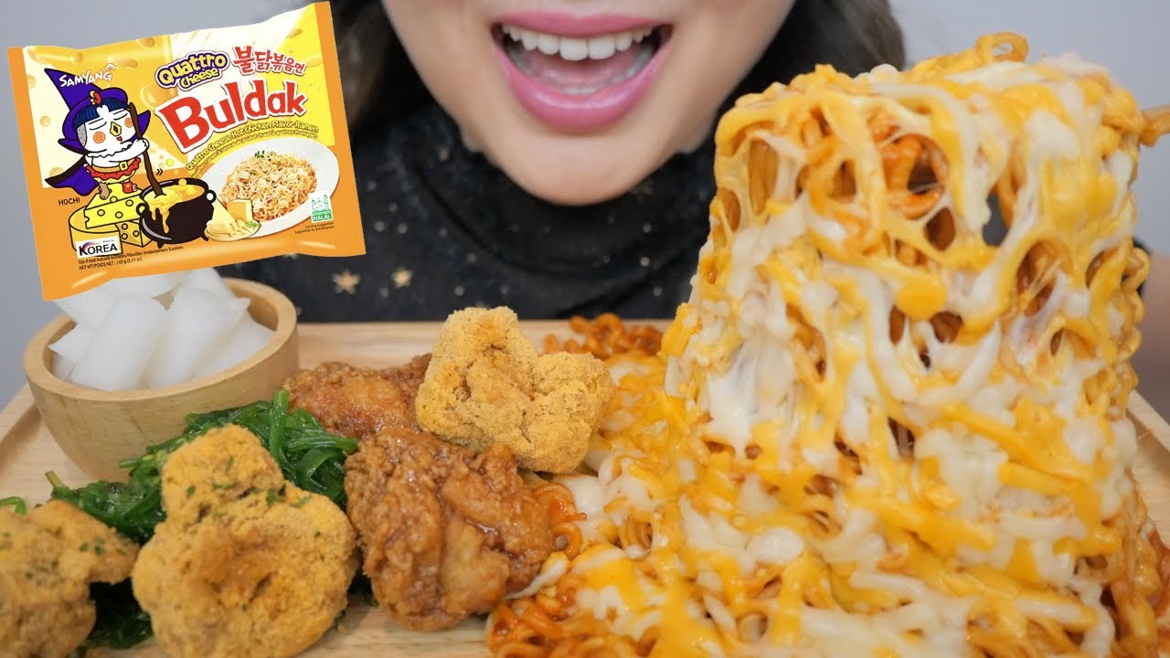 SPICY Samyang Quattro EXTREME Cheese Noodles with Korean Fried Chicken *ASMR NO TALKING FOOD SOUNDS