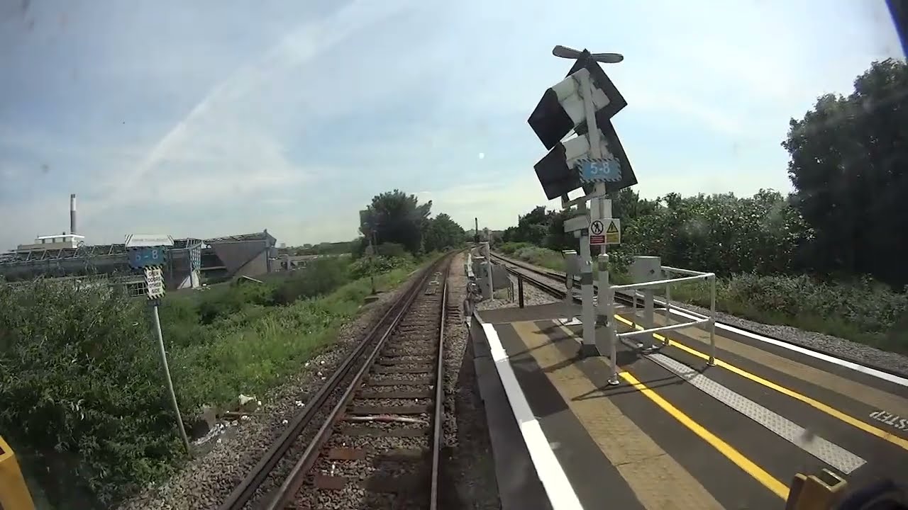 Cab ride London Bridge - Beckenham Junction via Tulse Hill Class 455 8 car Drivers eye view Southern