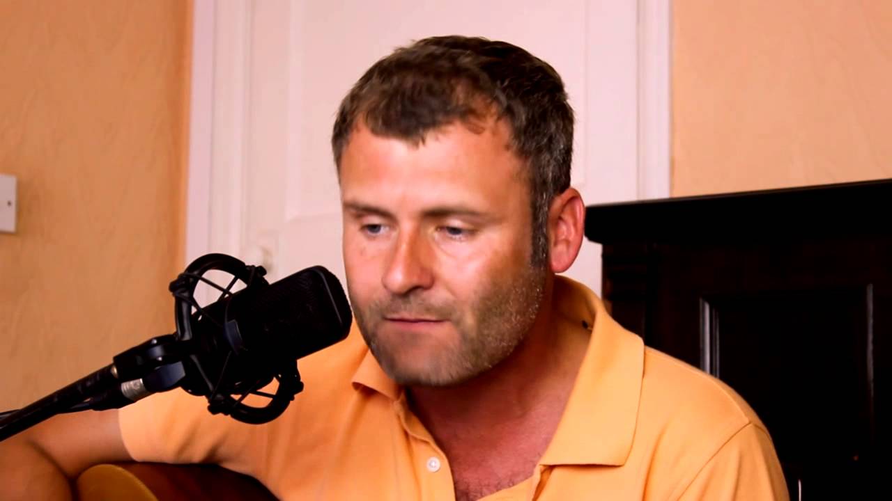 Paula Abdul - Straight Up - Acoustic Cover