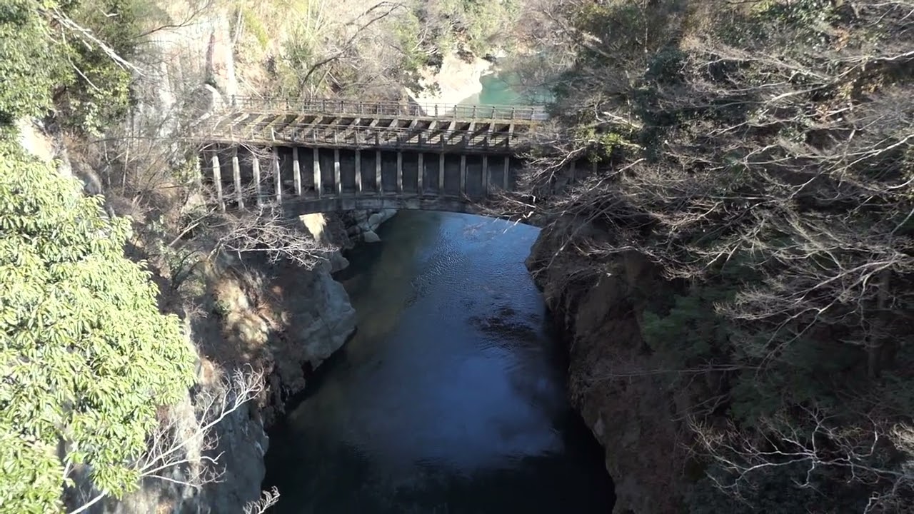 2026年2月15日。猿橋から八ツ沢発電所第１号水路橋方向を見る