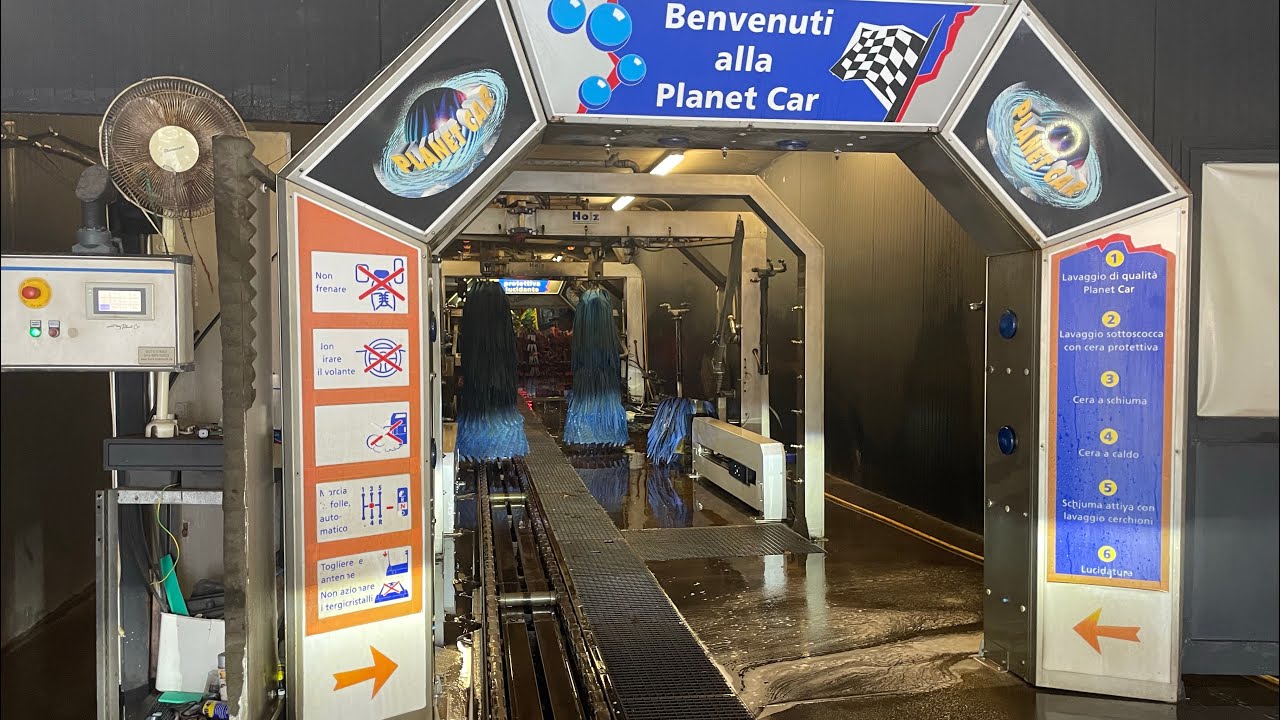 Holz Tunnel Car Wash “New Planet Car”