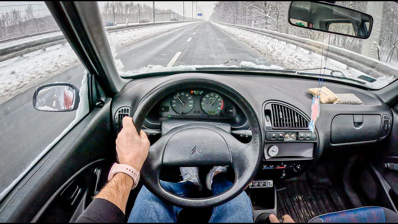 1997 Citroen Saxo [1.1 I 54HP] |0-100| POV Test Drive #1523 Joe Black
