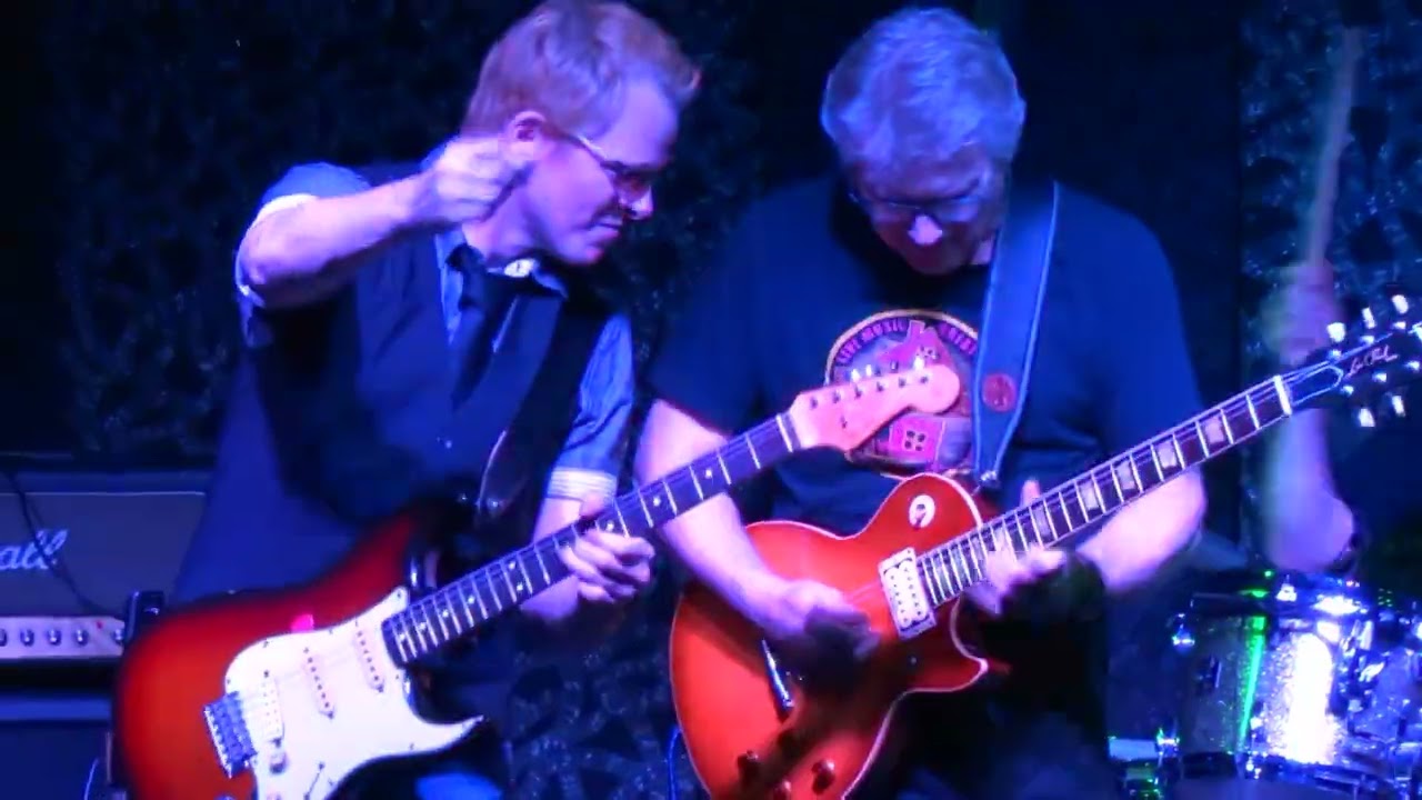 Rik Emmett & RESolution 9 - Allied Forces LIVE 2017
