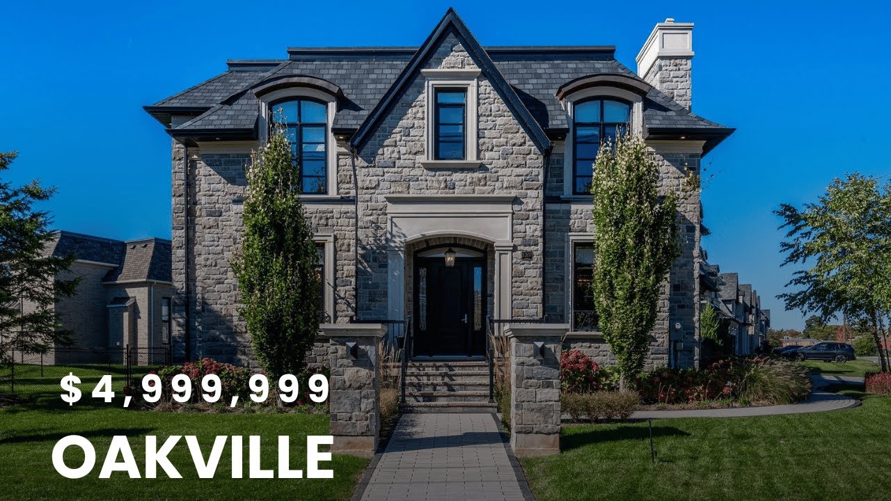 Oakville | 4+1 Beds | 6 Baths | Over 6,000 SF Of Luxurious Living Walking Distance To Lake Ontario!