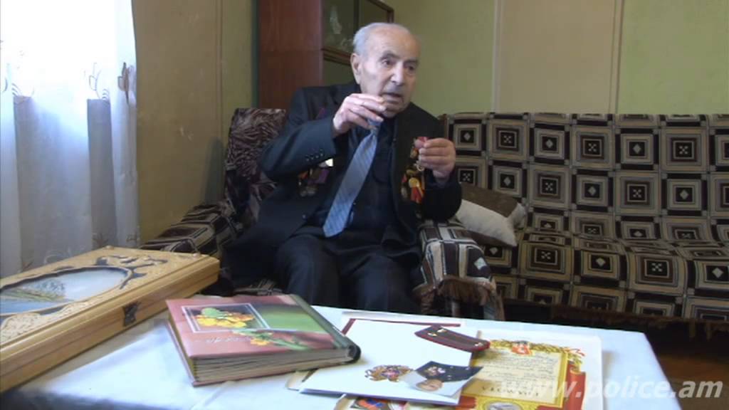 Ցոլակ Հակոբյանը պատերազմի ավարտից հետո ծառայության է անցել Հայաստանի միլիցիայում