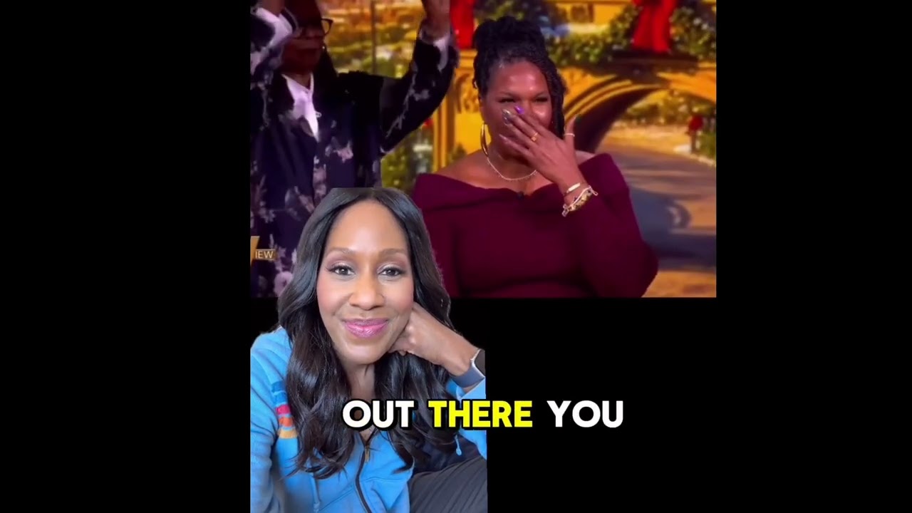 Leslie Jones&rsquo; Has MASSIVE Hot Flash on &lsquo;The View&rsquo; ON LIVE TV!
