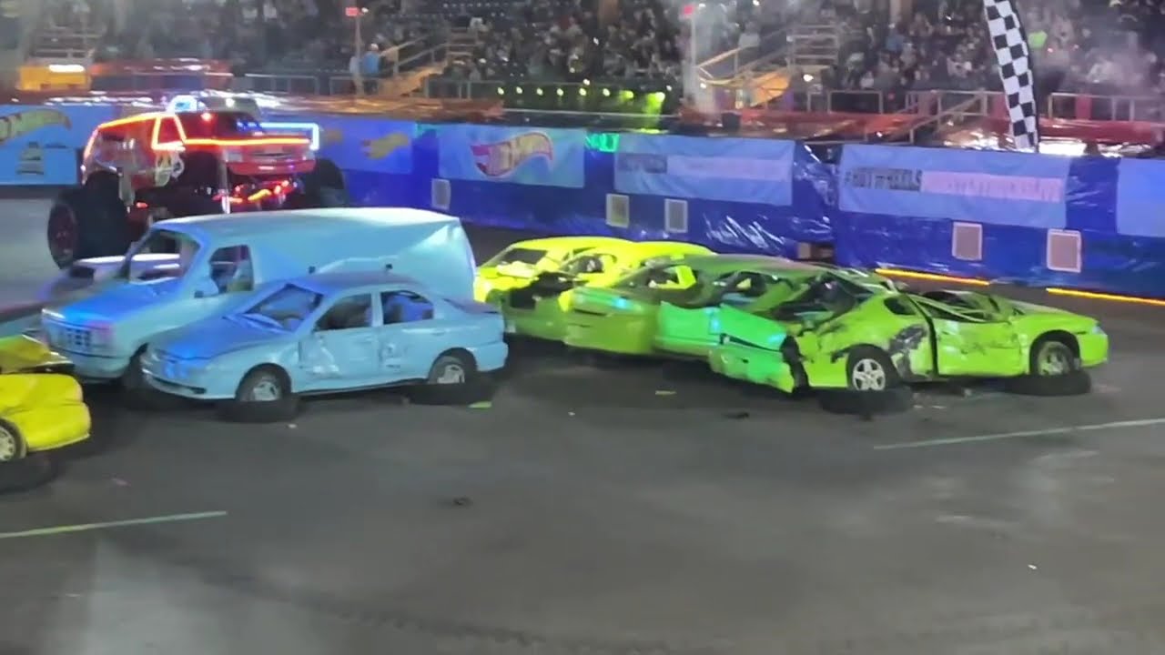 Hot Wheels Monster Trucks Live Glow Party Albuquerque 2023 Saturday Afternoon Full Show