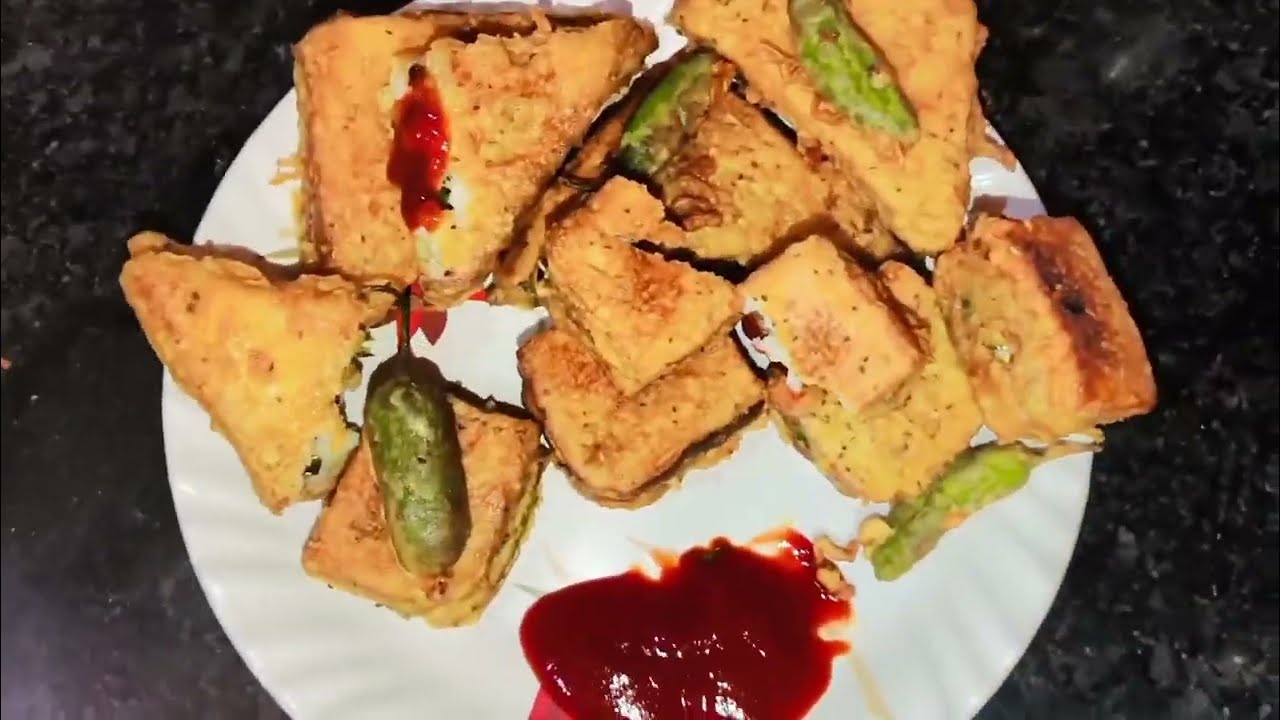 Tasty bread pakoda recipe 😍😋