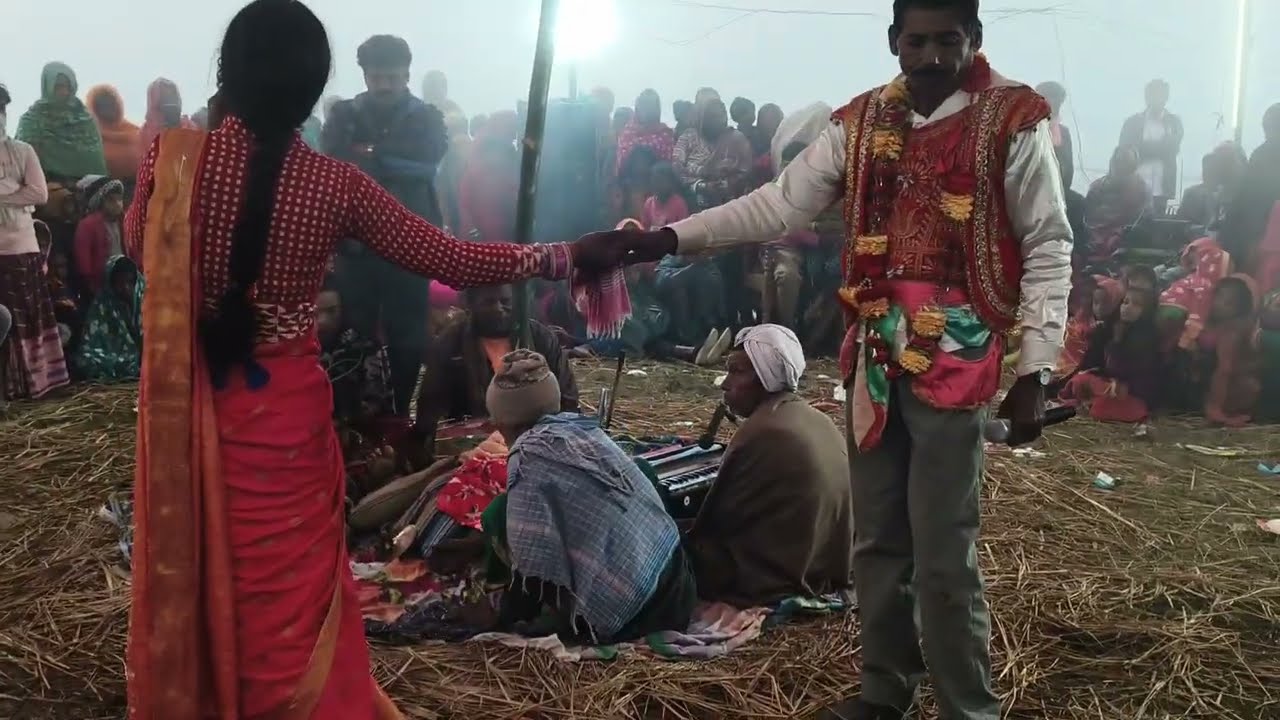 new surajapuri Bihari Hindi nach  हिंदी बिहार तीन भाषा में बिहारी नाच गाना 📲🙏🤣 surjapuri block H k