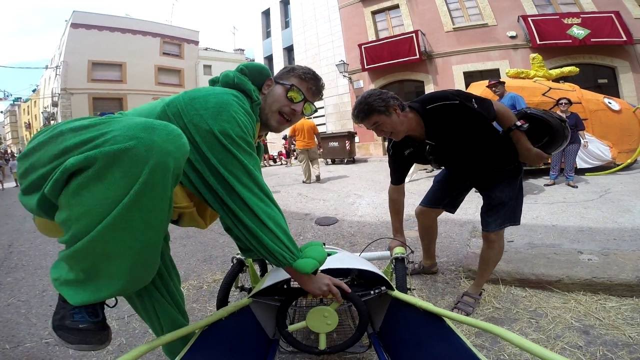 Baixada trastos. El Catllar 28 d'Agost 2016