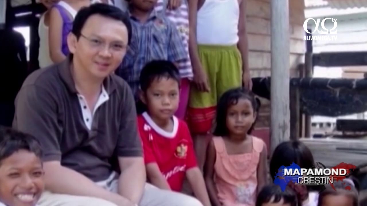Primul guvernator creștin acuzat de blasfemie &icirc;n Indonezia musulmană