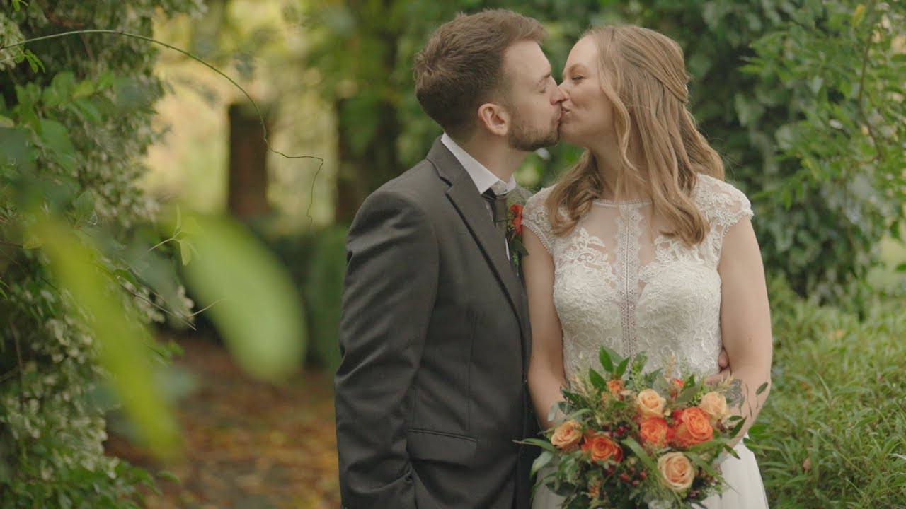 Amanda & Oliver | Hillfields Farm, Reading, UK