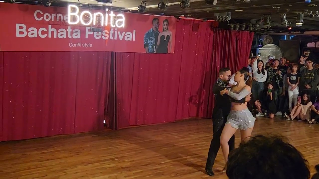 CORNEL & RITHIKA PERFORMANCE  IN BONITA BAR,  HONGDAE, SEOUL, KOREA (2023. 10. 7)