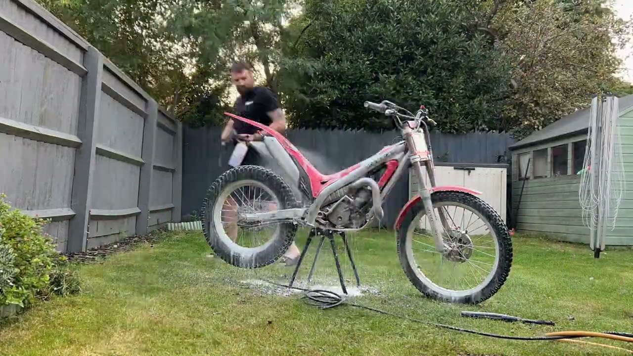 Cleaning trials bike- #gasgas #txt #280