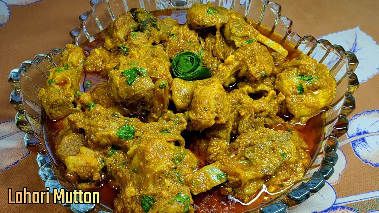 Lahori Mutton Curry Recipe | Dahi Wala Gosht | Lamb With Yogurt | Cook With Fara