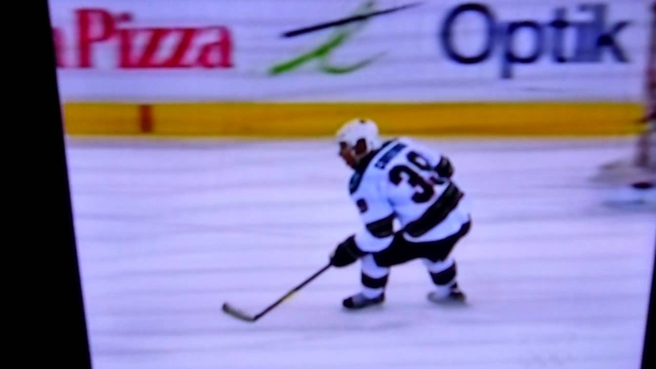 Taylor Hall incredible dive!!!