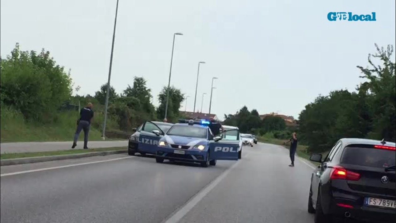 Udine, inseguimento della Polizia in via Pasolini: le immagini