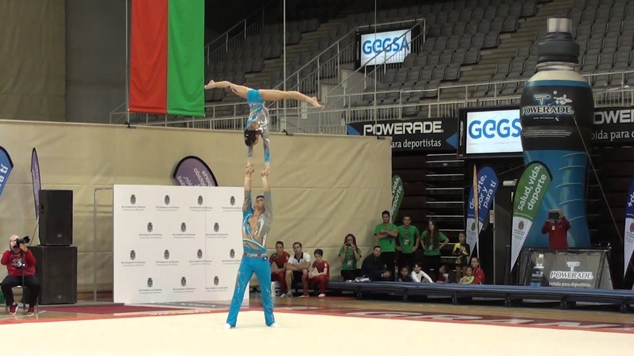 GONÇALO ROQUE Y LEONOR OLIVEIRA.EJERCICIO COMBINADO