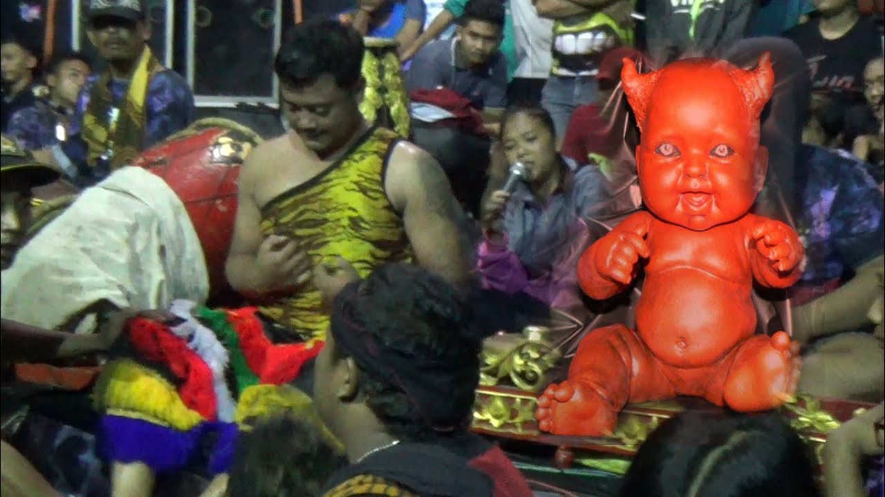 MAS PUGUH REWEL KEMASUKAN BAYI BAJANG JARANAN ROGO SAMBOYO PUTRO LIVE KESAMBEN