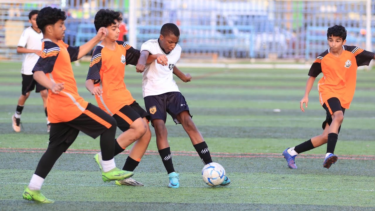 الدوري السعودي تحت 13 سنة : نجوم جدة - مواهب جدة