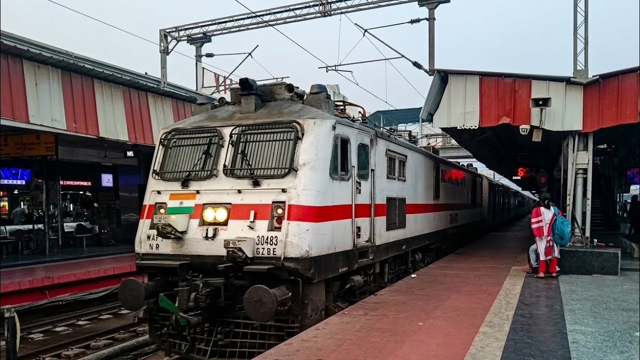 Aaj Subah Gaya Railway Station.   #railway #train #morningvlog #morning #vlog # vlogs #dailyvlog 