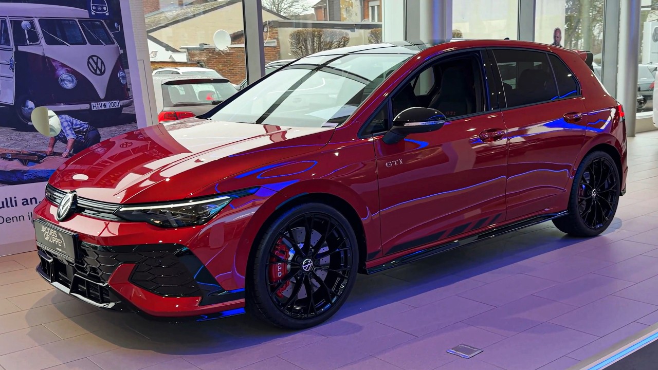 2026 VW Golf GTI Clubsport Interior and Exterior Walkaround