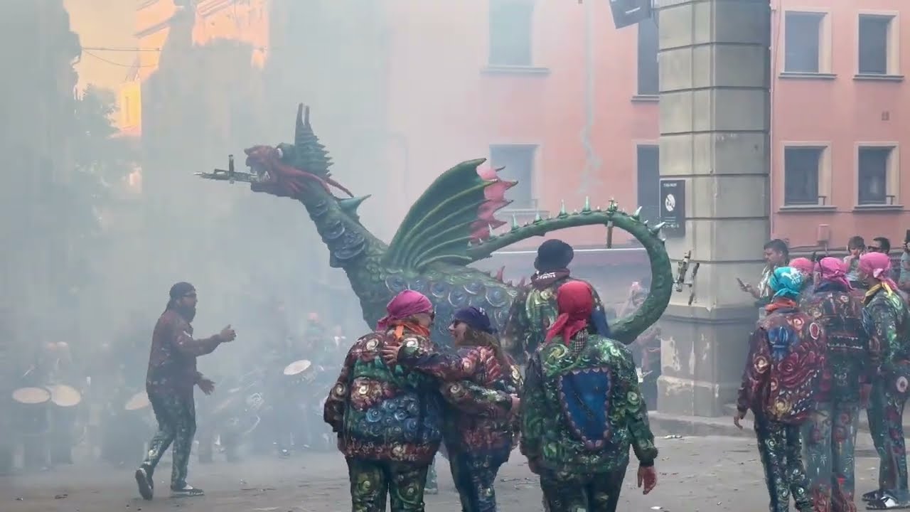 El drac de la Geltrú - 13a trobada biennal de gegants a Solsona
