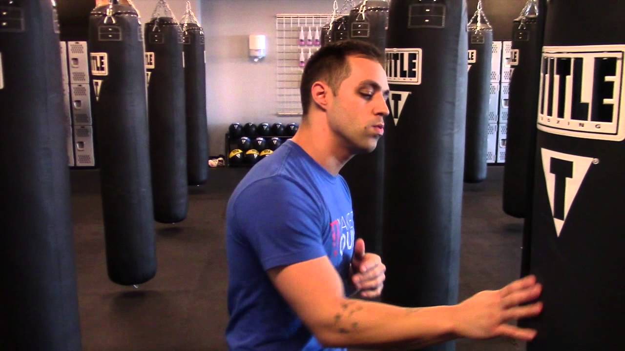 Boxing Technique: throwing elbows