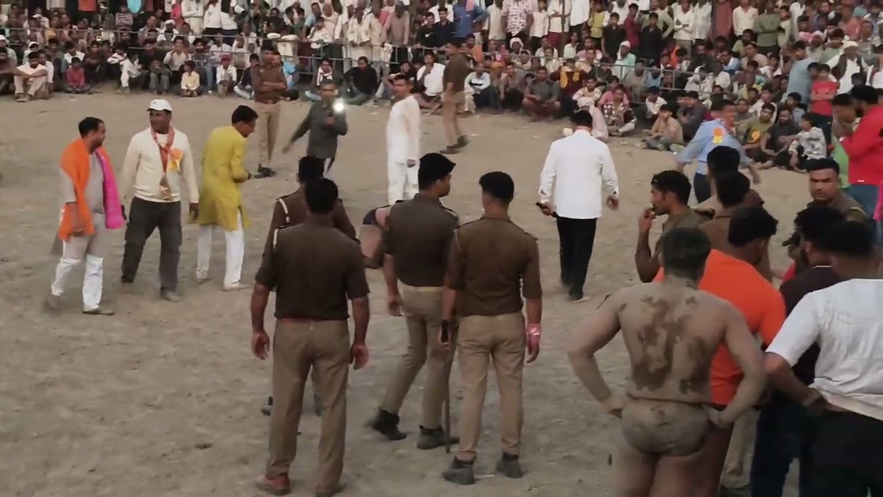 हमारे गॉव अडिंग मै पहली बार शेरा गुर्जर v/s विक्रम pelbhan तगडी कुश्ती ka नजारा देखो 