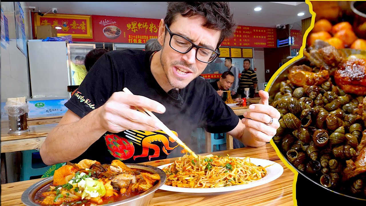 🇨🇳 This Double Spicy Fried Noodle Dish Put LIUZHOU On China's Food Map!!
