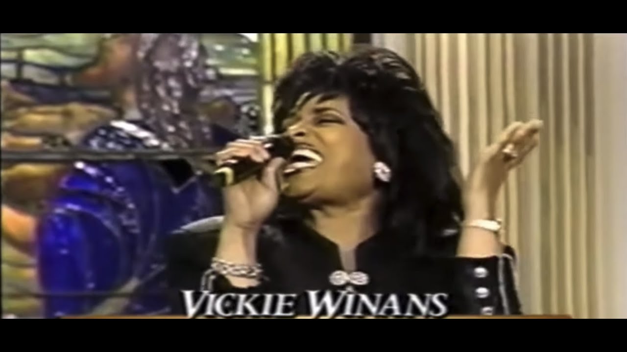 Vickie Winans 