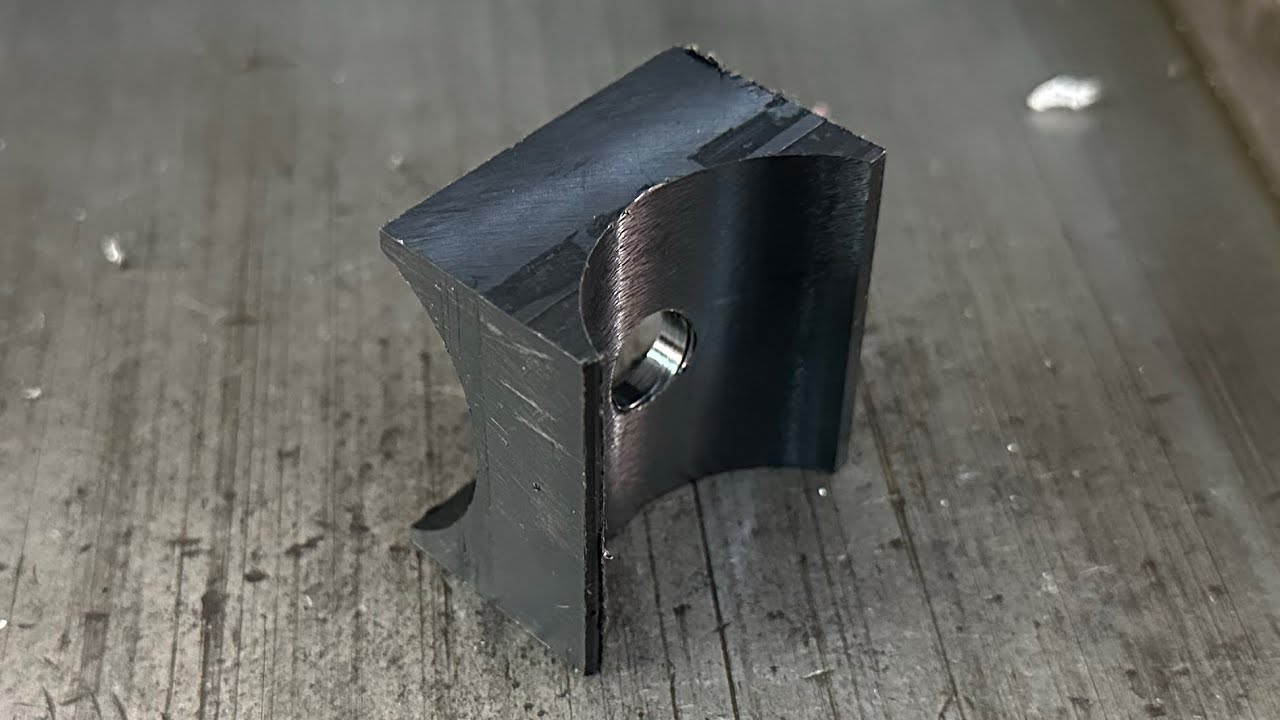 Fraisage affûtage outillage rainurage/أدوات شحذ الطحن الحز/Milling sharpening tools grooving………………….