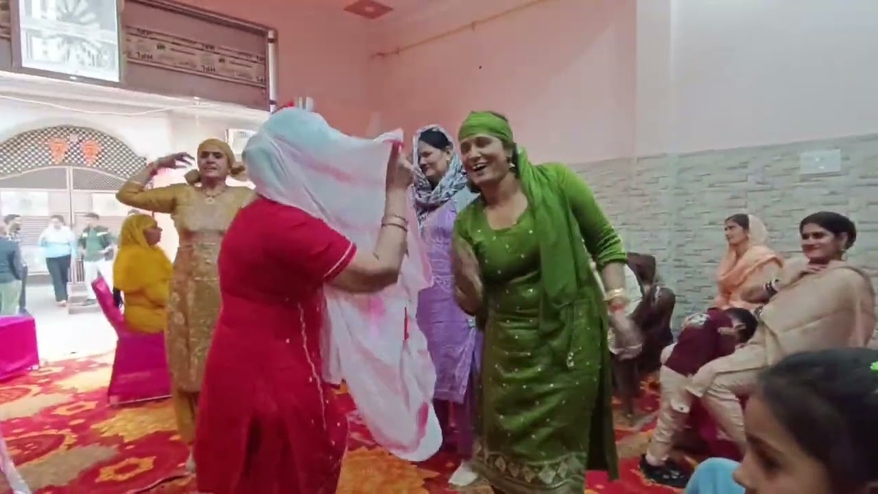 #बहुत सुन्दर डांस💃#अपने सुसरे के आगे बहूअड़ कैसे चाल्यगीं 💃😊