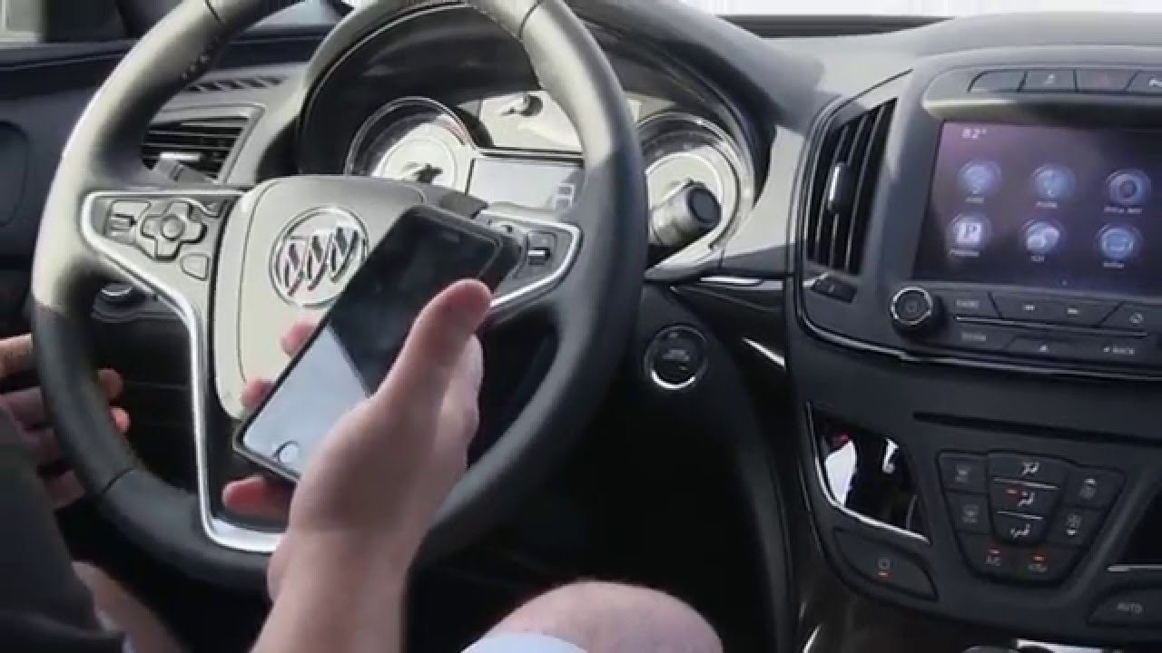 2015 Buick Regal Overview
