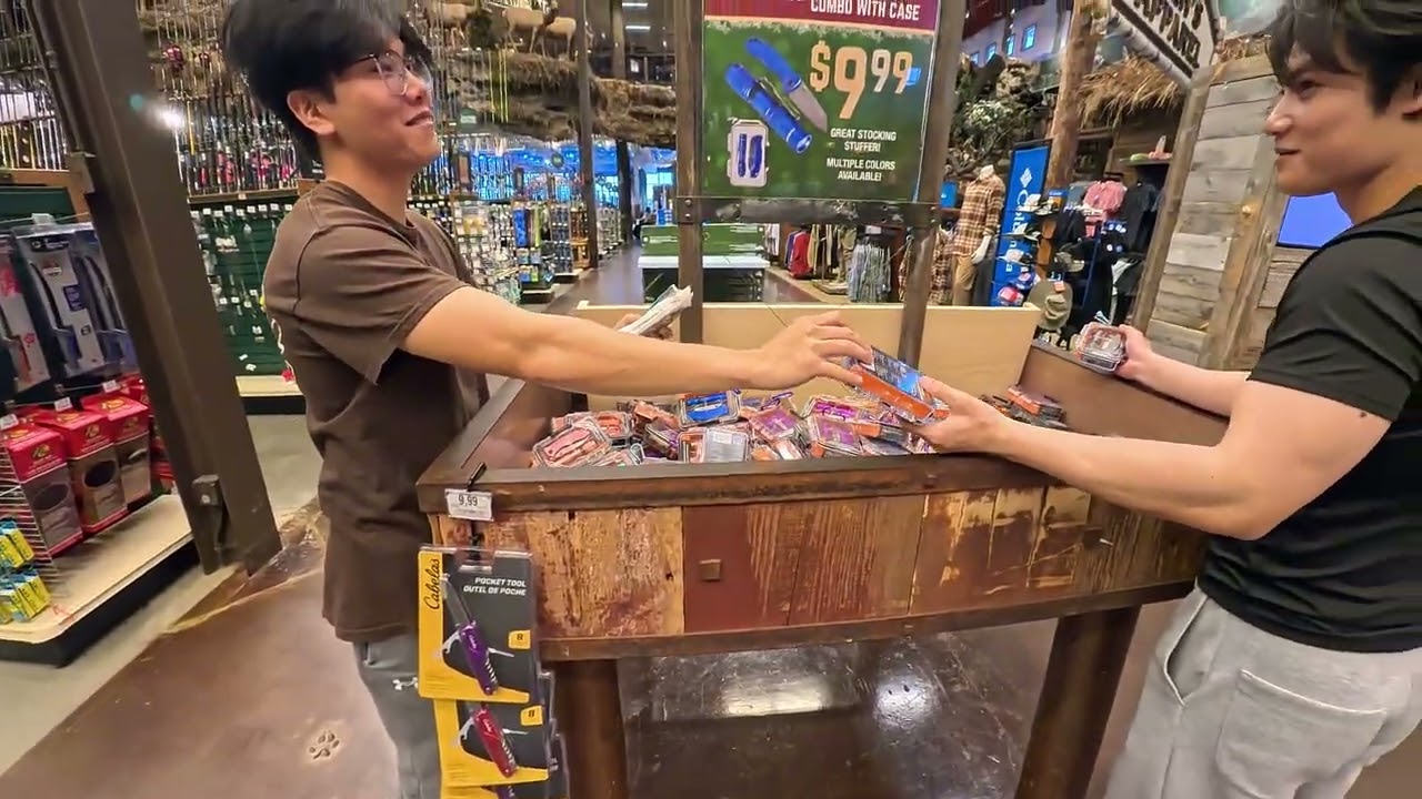 VLOG 5 - BASS PRO & WORK OUT