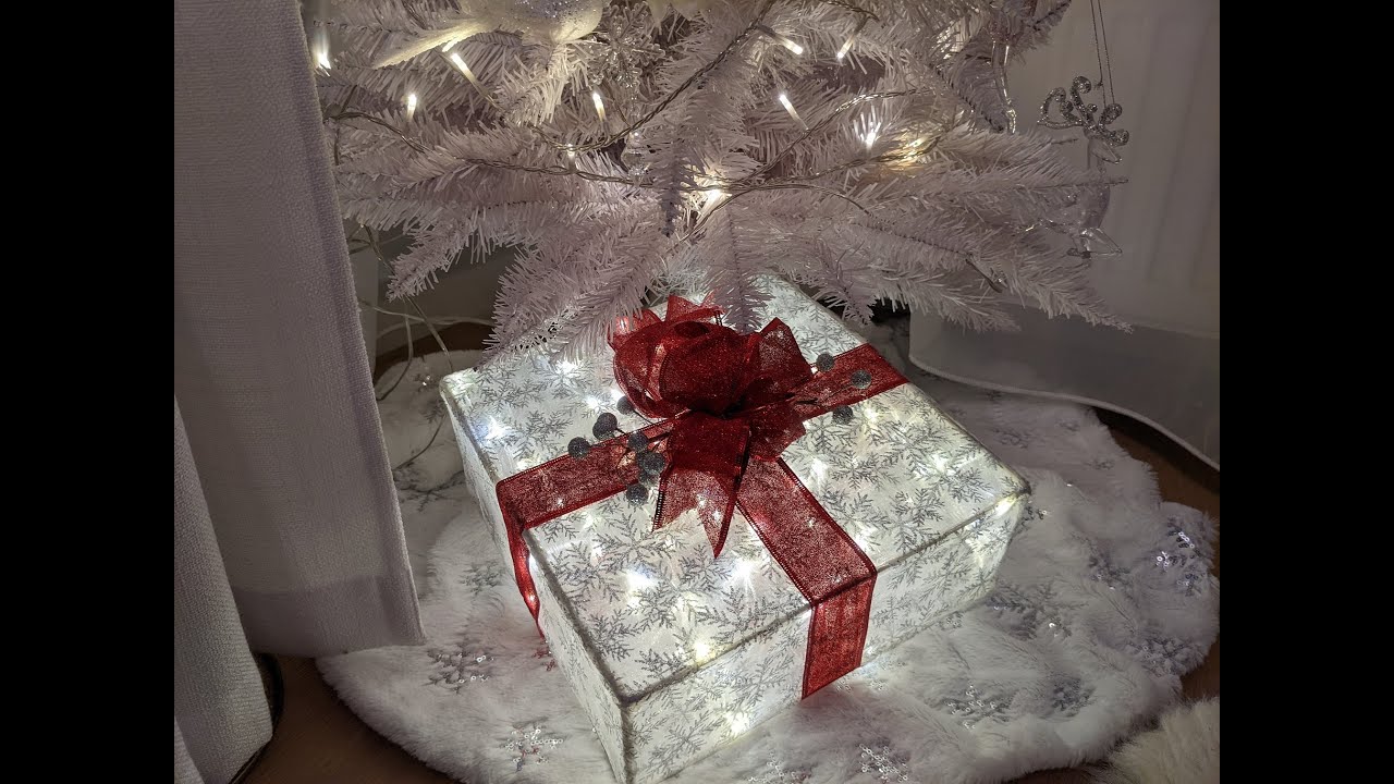 DIY Light up gift box - Christmas decor