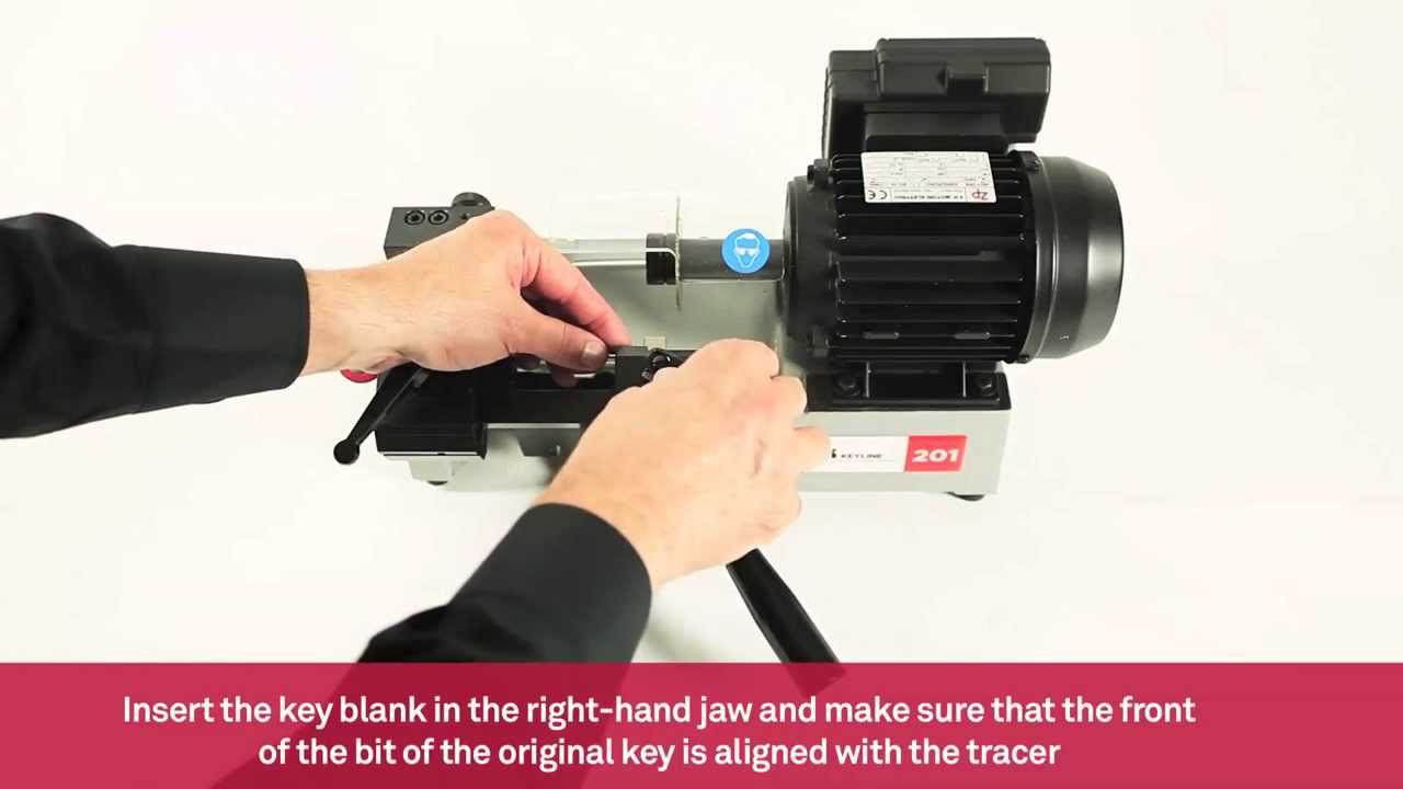 Professional key cutting machine for short double bit keys | Keyline 201