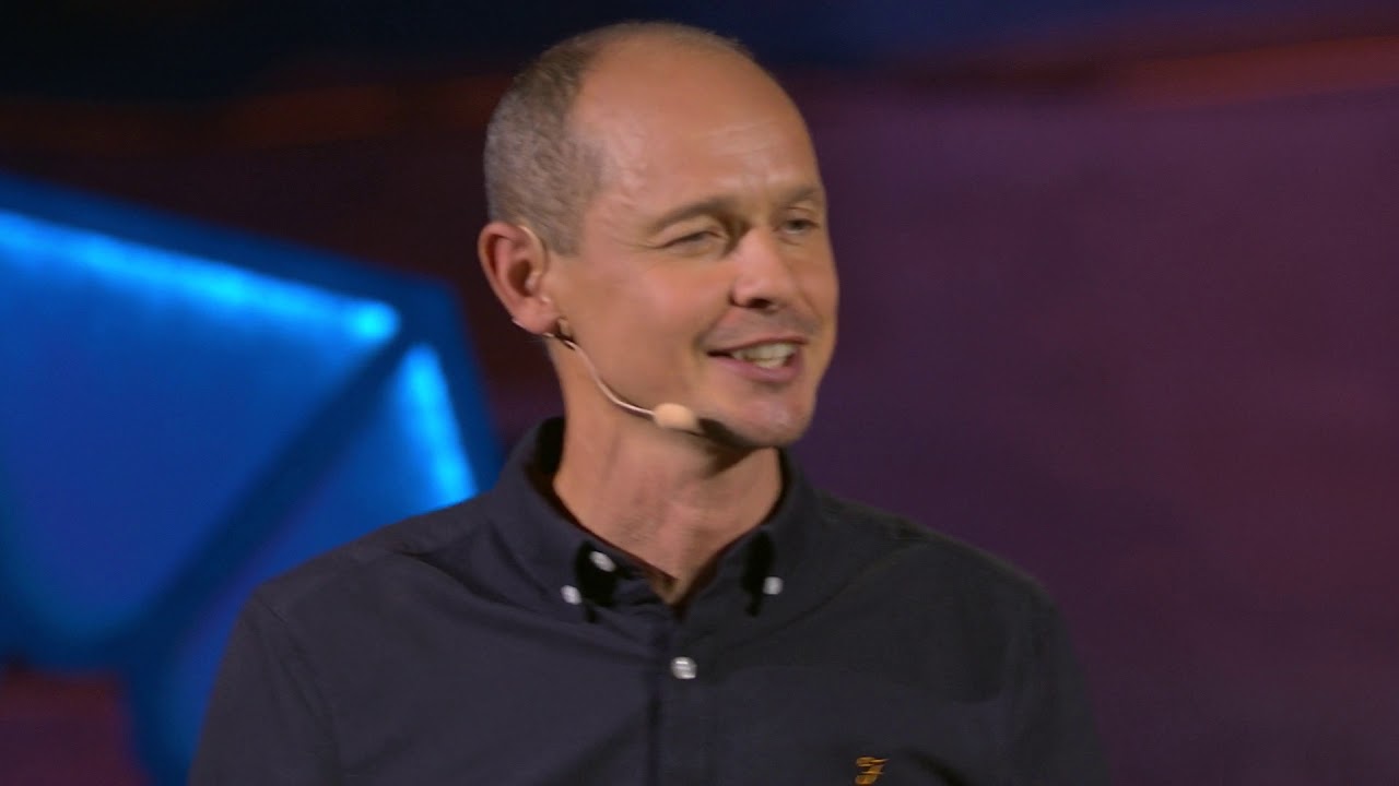 Drive safer by thinking like a pilot | Edward Paxton | TED Institute