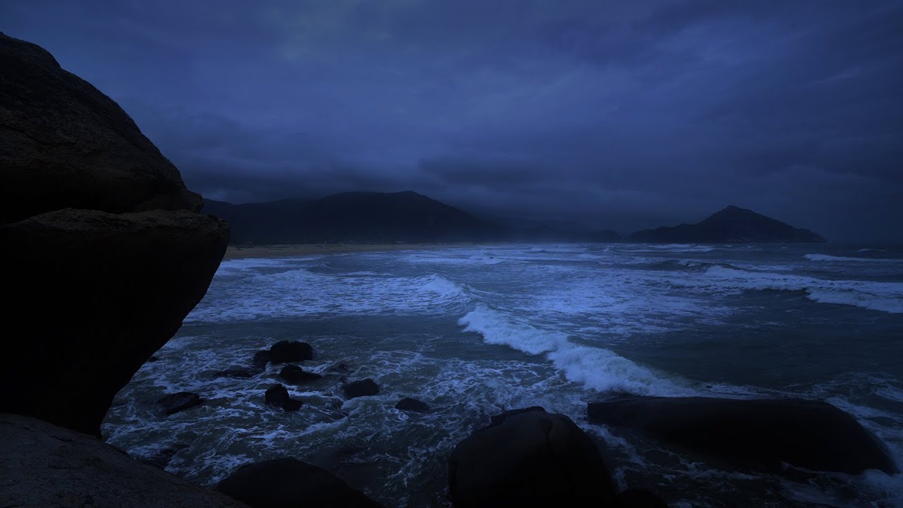 Ocean Waves for Deep Sleep - Calm Your Mind and Sleep Through the Night