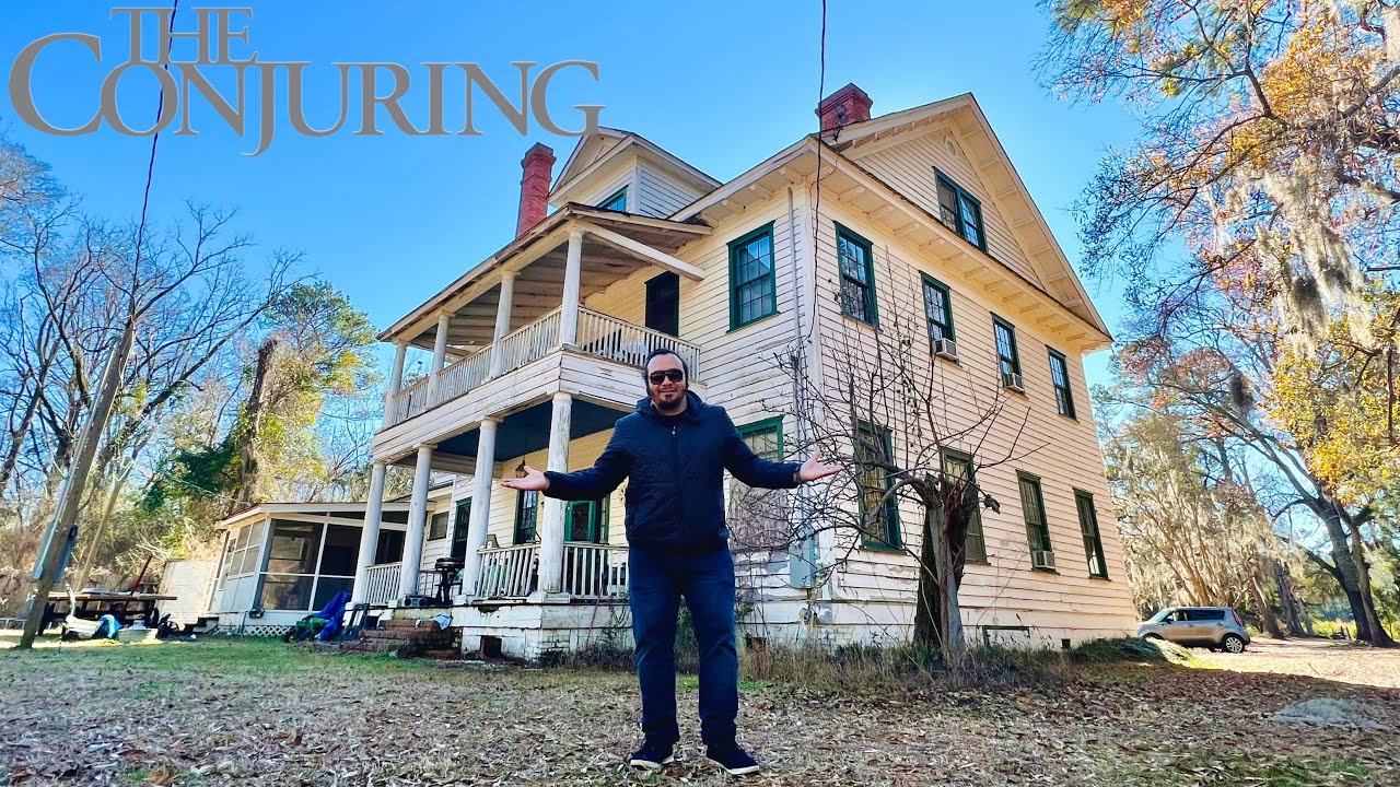 EXPLORING THE CONJURING HOUSE AND PROPERTY!