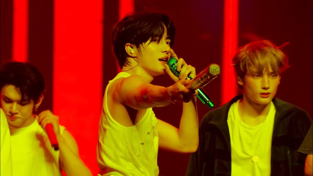 [4K] 250601 위버스콘 페스티벌 TXT ‘Growing Pain' 범규 BEOMGYU FOCUS FANCAM 직캠