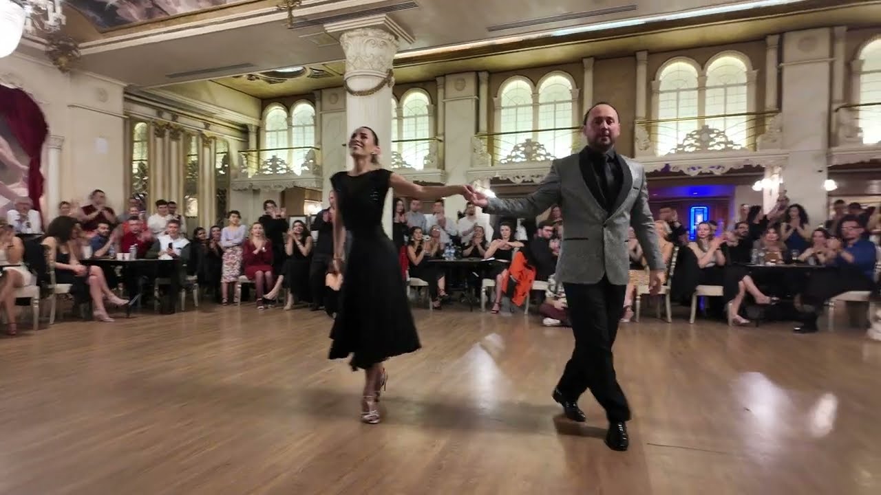Irina Osipova & Özgür Özkaya / A Evaristo Carriego, Video 3/5