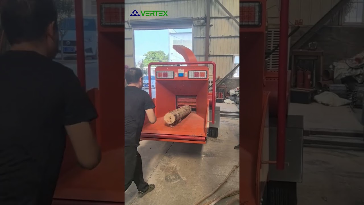 High-effiency Branch Crusher #woodcrusher #woodchipper #woodmachinery #woodwork #woodrecycling