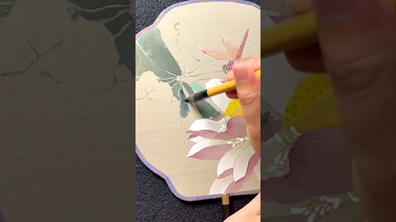 how to draw lotus on silk fan. 